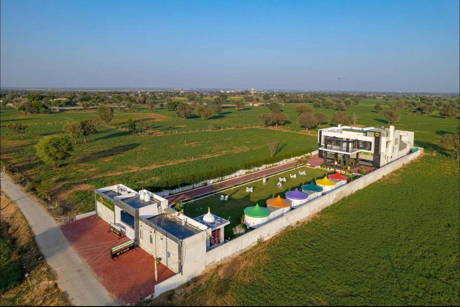Iris Heaven'Z By Radha Rani Resort Jaipur Luaran gambar