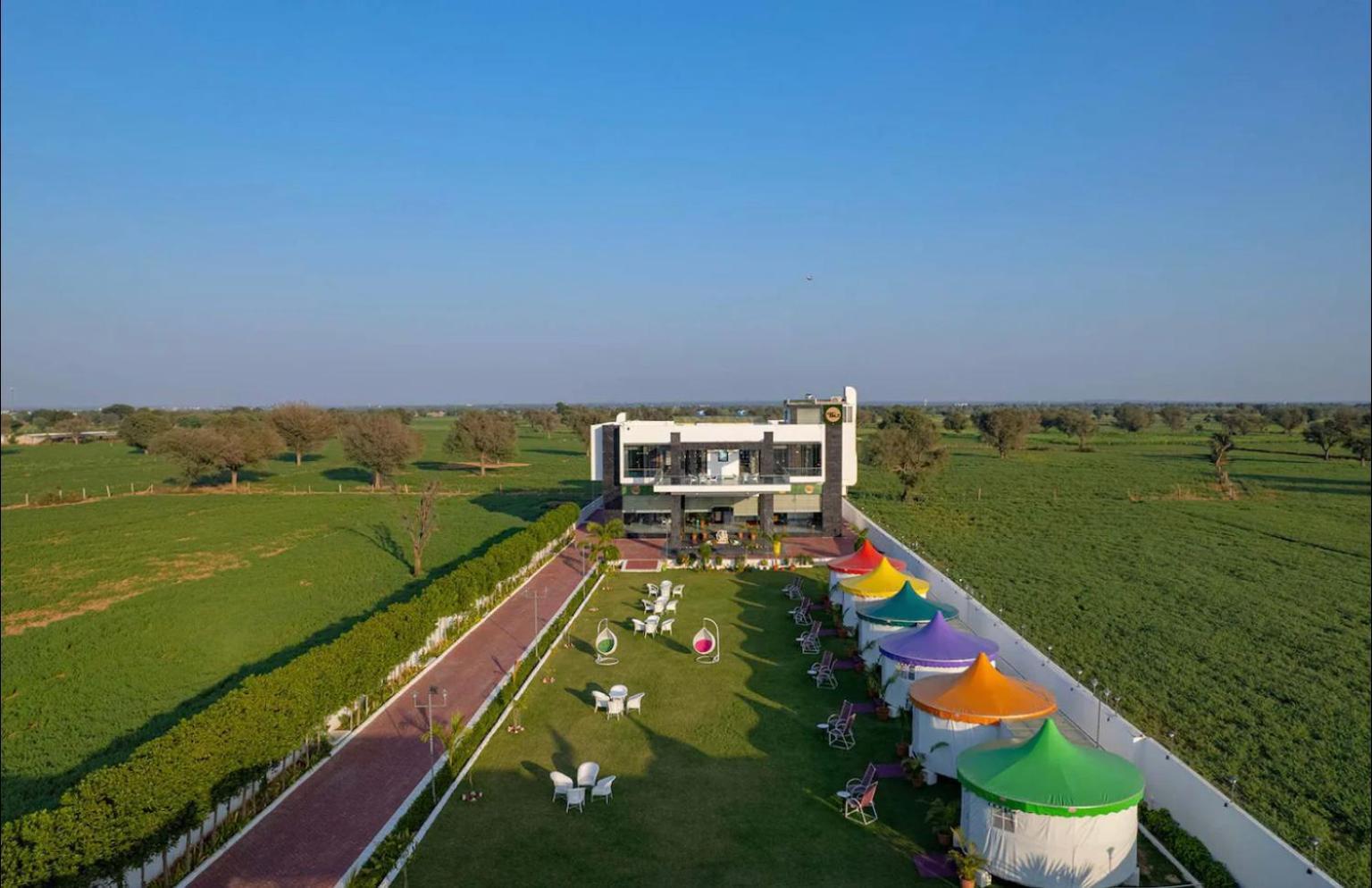 Iris Heaven'Z By Radha Rani Resort Jaipur Luaran gambar